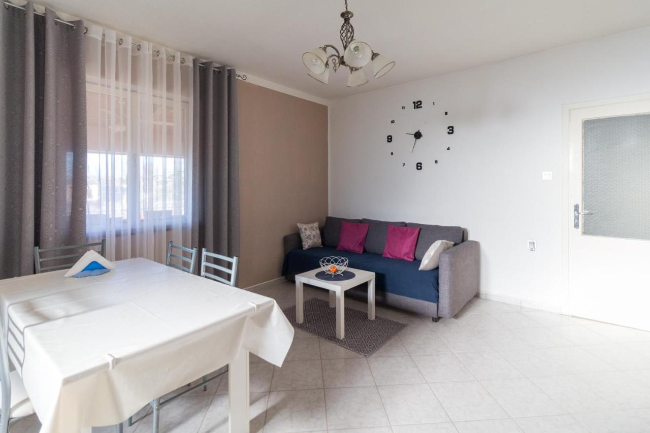 House Jasmin With Large Garden, Near Nin - By Ta Leut Vila Exterior foto